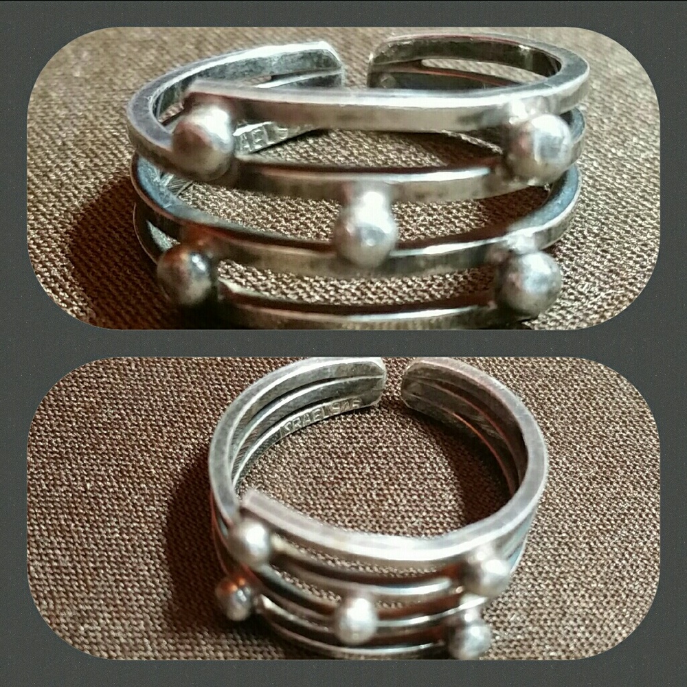 STERLING RING